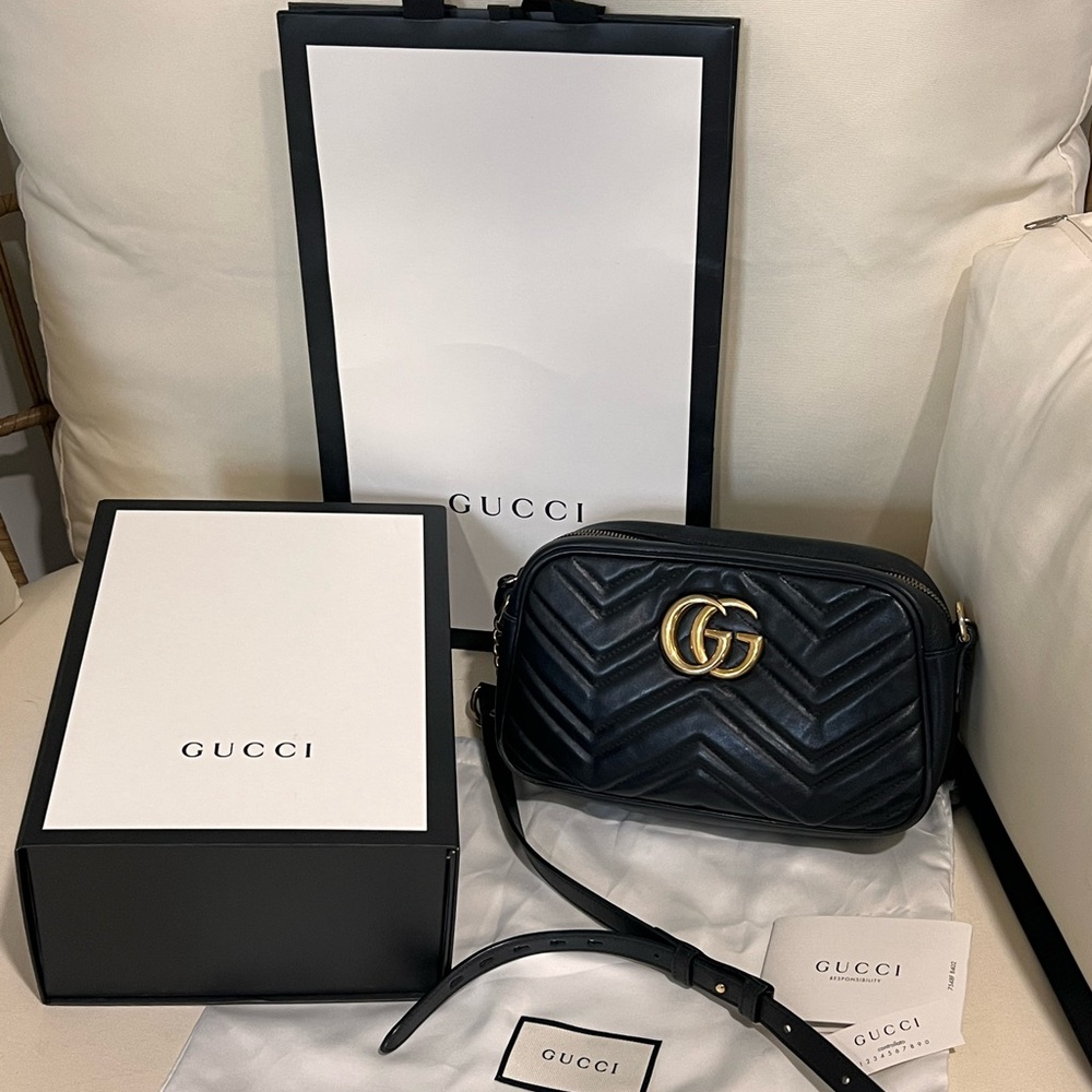 GUCCI Marmont small shoulder bag